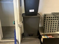 4 pvc vuilnisbakken