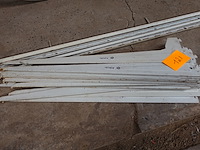 4 rails voor rekken en haken - afbeelding 3 van  5
