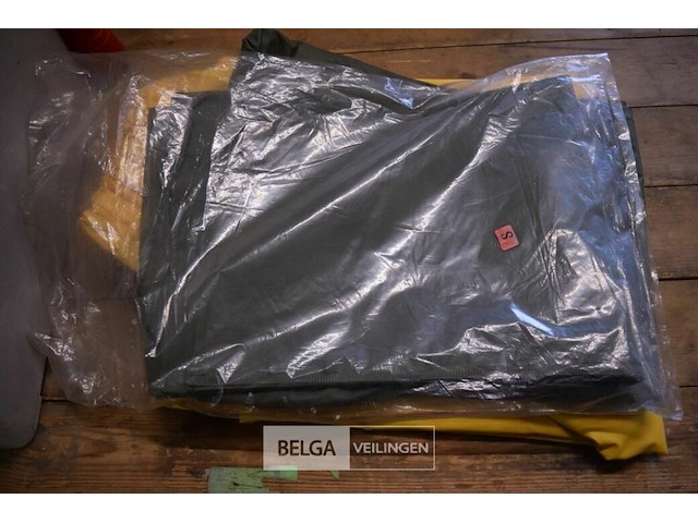 4 regenbroeken div maten - afbeelding 1 van  3