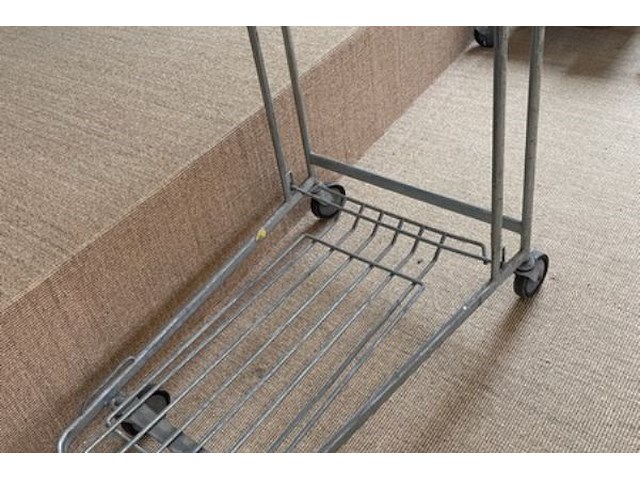 4 rolkarren - afbeelding 4 van  4