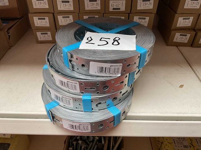 4 rollen band ijzer - afbeelding 2 van  3