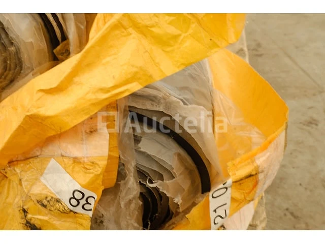 4 rollen rubberen matten - afbeelding 6 van  6