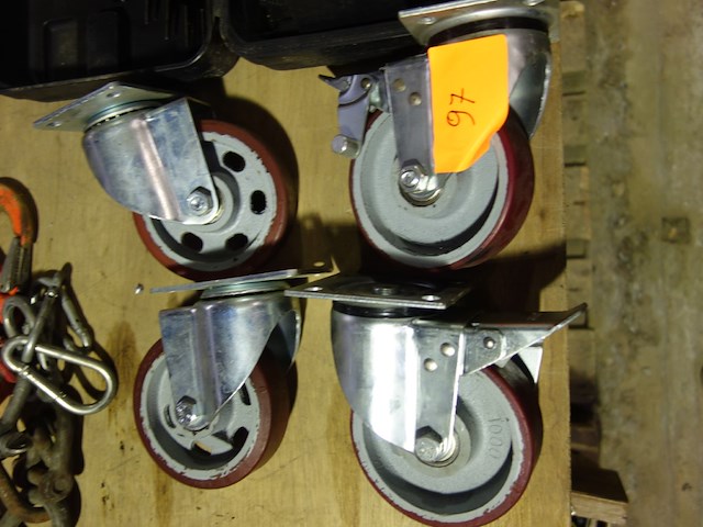 4 rolwielen met rem - afbeelding 1 van  1