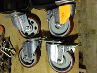4 rolwielen met rem - afbeelding 1 van  1