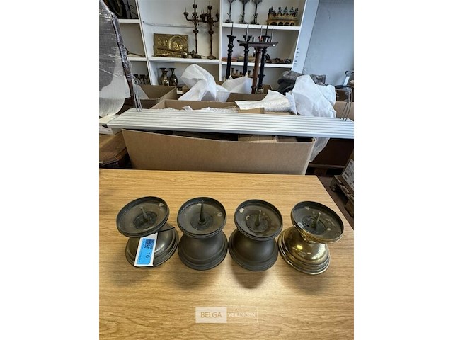 4 ronde kandelaars - afbeelding 1 van  3