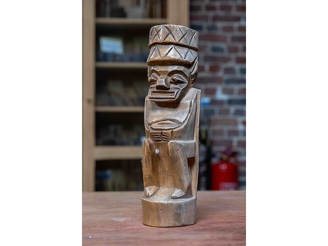 4 sculpturen - afbeelding 5 van  6