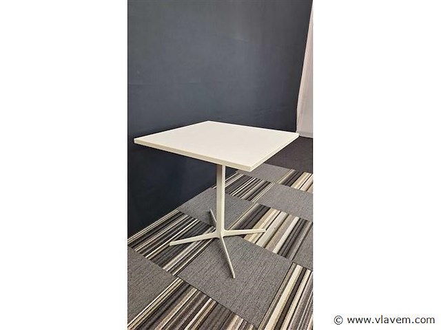 4 st. kantinetafel nn - afbeelding 2 van  4
