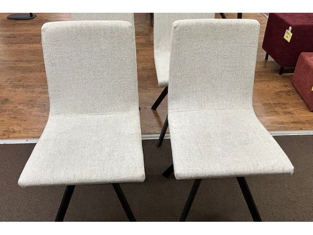 4 stoelen astrid - afbeelding 2 van  8