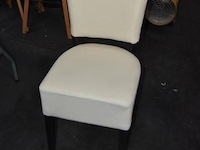 4 stoelen, licht beschadigd - afbeelding 1 van  1