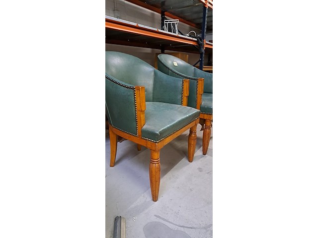 4 stoelen ( te restaureren) - afbeelding 2 van  2