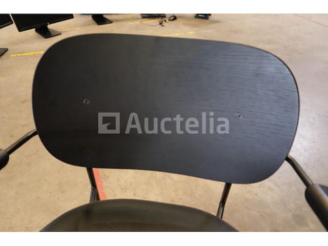 4 stoelen - afbeelding 1 van  8