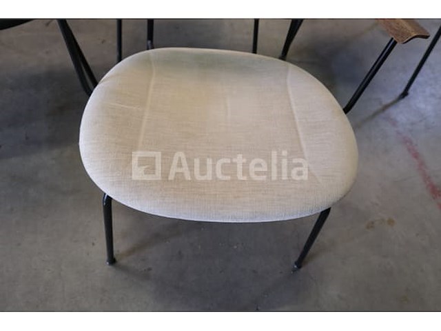 4 stoelen - afbeelding 3 van  8