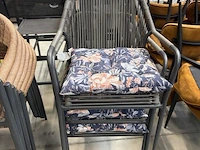 4 stoelen - afbeelding 5 van  5