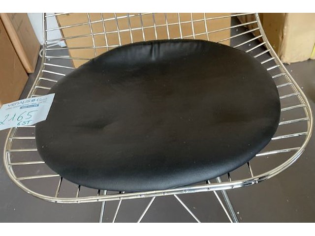 4 stoelen - afbeelding 3 van  5