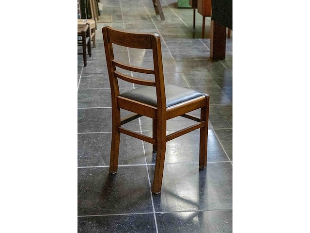 4 stoelen - afbeelding 3 van  4