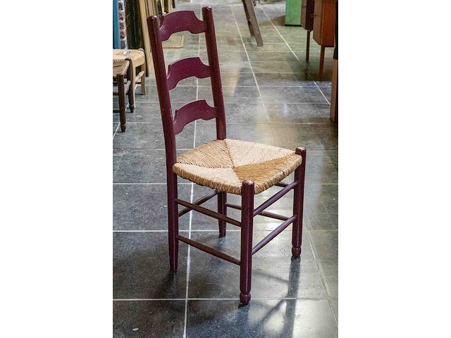 4 stoelen - afbeelding 2 van  3