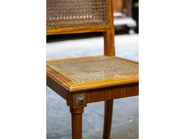 4 stoelen - afbeelding 3 van  3