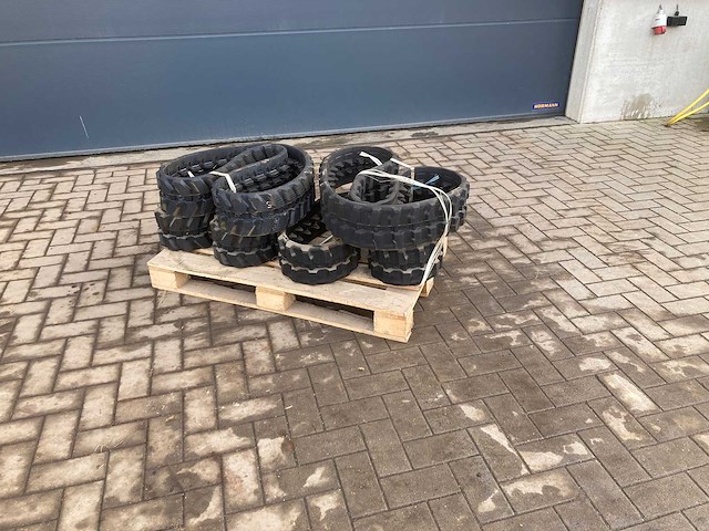 4 stuks rupsen minigraafmachine - afbeelding 1 van  5