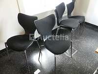 4 tafels + 8 stoelen + 4 ladeblokken - afbeelding 3 van  8