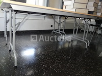 4 tafels + 8 stoelen + 4 ladeblokken - afbeelding 4 van  8