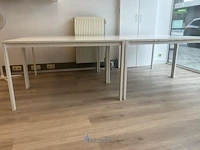 4 tafels elk - afbeelding 2 van  3
