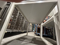 4 tafels - afbeelding 6 van  6