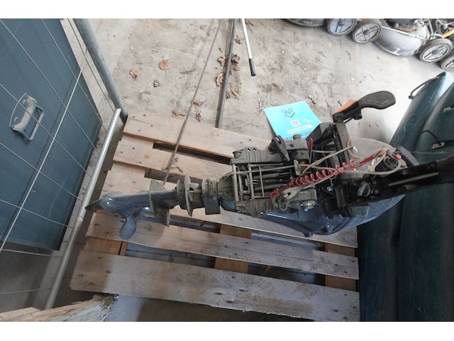 4 takt motor suzuki - afbeelding 3 van  6