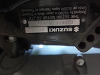4 takt motor suzuki - afbeelding 5 van  6