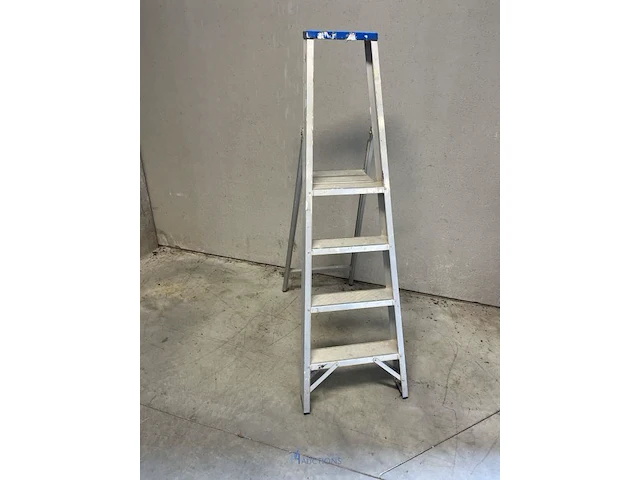 4-treden trapladder altrex - afbeelding 2 van  2