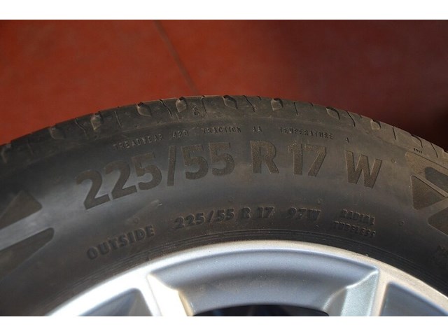 4 velgen bmw met banden continental eco contact 6 225/55r17w - afbeelding 6 van  6