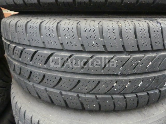 4 velggemonteerde banden voor vw combi continental 205/65r16c 107/105t (winter) - afbeelding 7 van  9