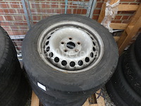 4 velggemonteerde banden voor vw combi continental 205/65r16c 107/105t (zomer) - afbeelding 1 van  9