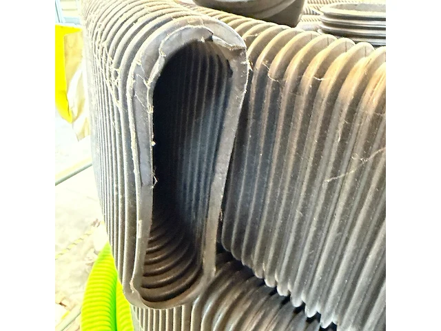 4 ventilatiebuizen - afbeelding 7 van  7