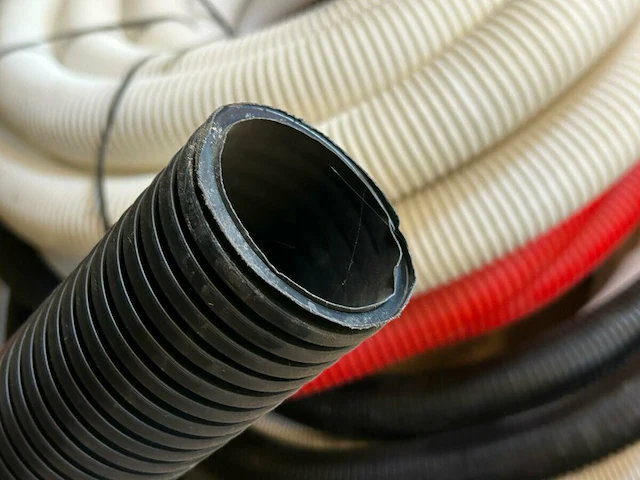 4 ventilatiebuizen - afbeelding 5 van  6