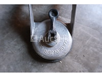 4 veribor handmatige zuignappen tillen - afbeelding 4 van  8