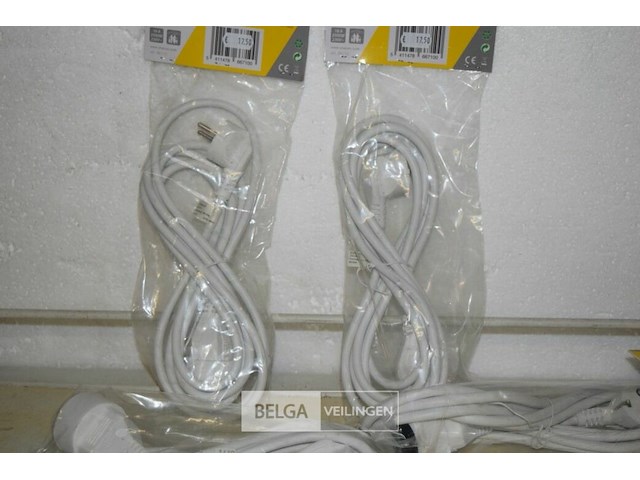 4 verlengsnoeren 3m - afbeelding 2 van  3