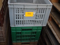 4 verschillende bakken - afbeelding 1 van  1