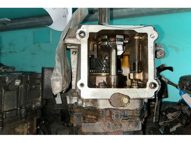 4 versnellingsbakken landrover - afbeelding 2 van  5