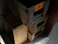 4 vintage houten kratten - afbeelding 1 van  4