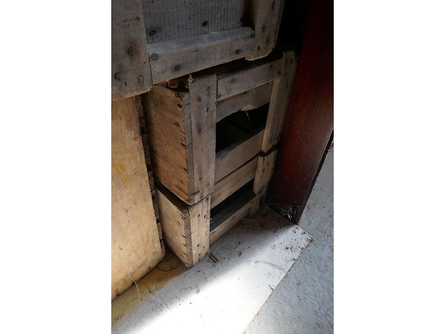 4 vintage houten kratten - afbeelding 3 van  4