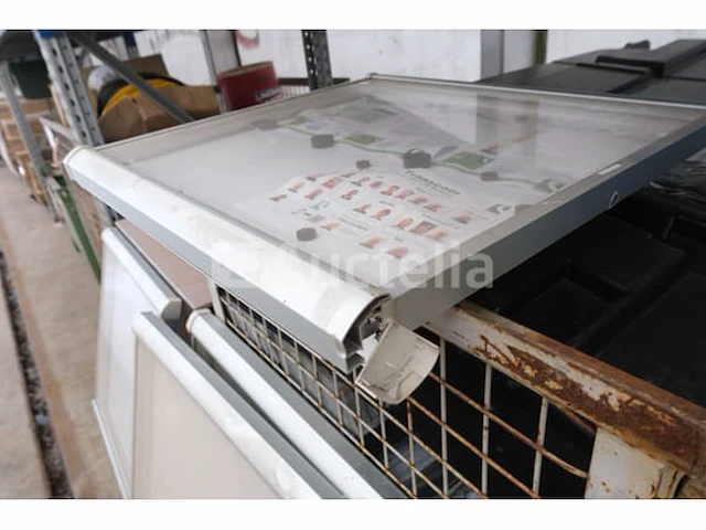 4 wandmontage-displaykleppen - afbeelding 4 van  5