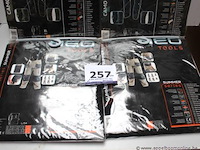 4 werkbroeken neo tools m l/54 - afbeelding 1 van  1