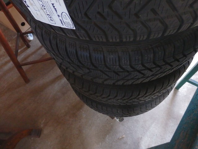 4 wielen opel 195-70-16 - afbeelding 3 van  3