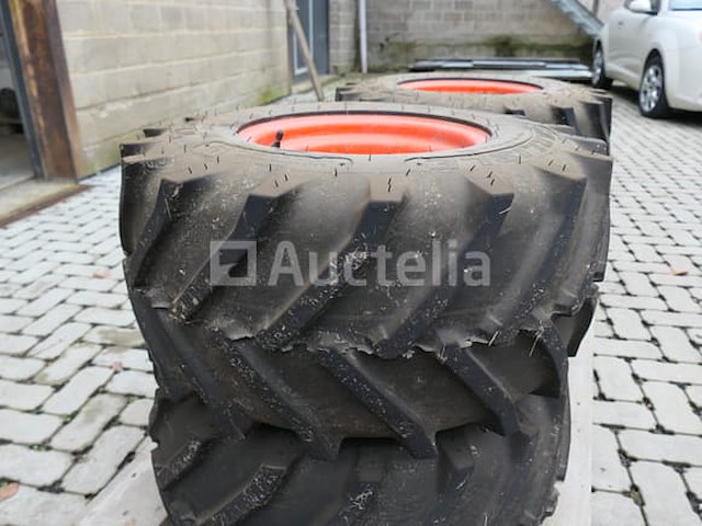 4 wielen voor bobcat-lader met landbouwband - afbeelding 2 van  7