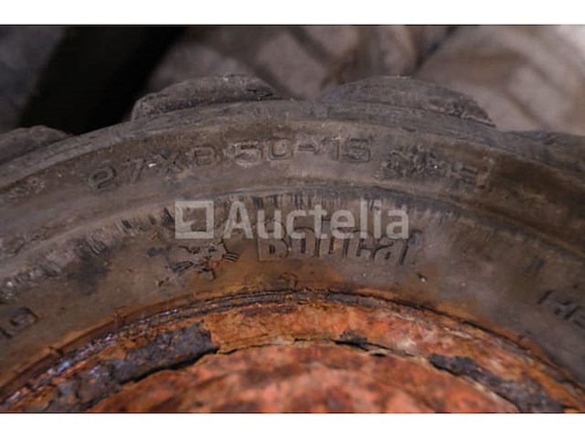 4 wielen voor bobcat - afbeelding 2 van  6