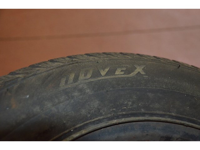 4 winterbanden met velg dovex snowspeed 3 225/60r16 102h - afbeelding 5 van  7