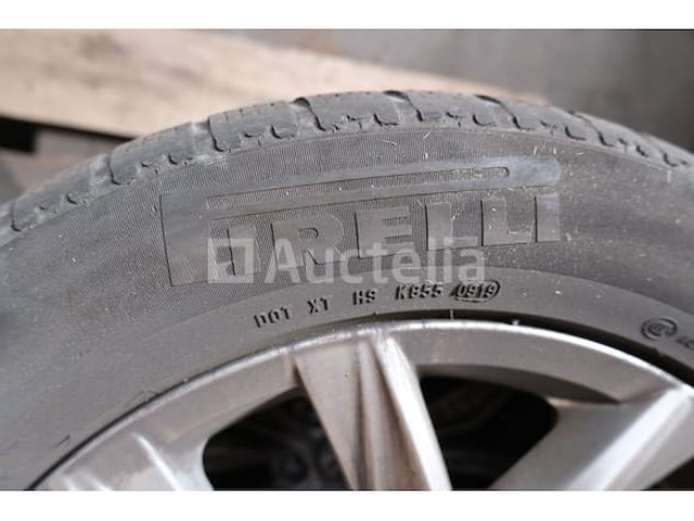 4 winterbanden op aluminium velgen pirelli sottozero 235/55 r18 - afbeelding 5 van  10