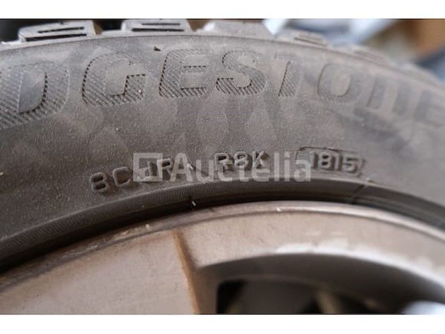 4 winterbanden op bridgestone blizzard 225/50 r17 aluminium velgen - afbeelding 1 van  8