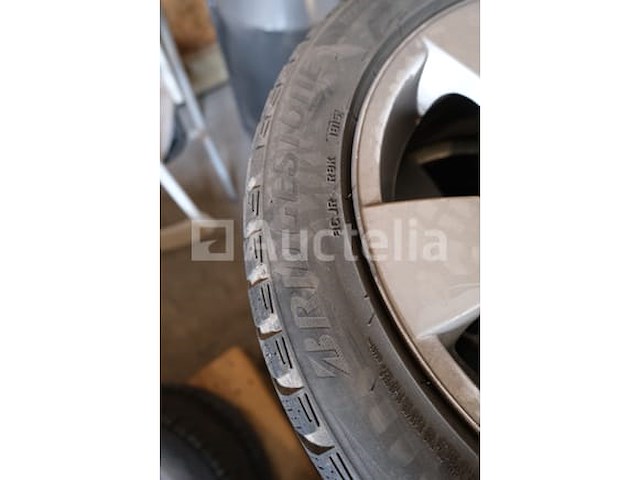 4 winterbanden op bridgestone blizzard 225/50 r17 aluminium velgen - afbeelding 6 van  8