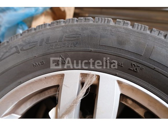4 winterbanden op michelin agilis alpin 205/65 r16c aluminium velgen - afbeelding 12 van  12